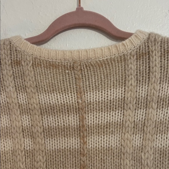 Talbots Size L Wool/ Angora Cream/Tan/Beige Classic Luxury Plaid Knit Sweater - Picture 7 of 9